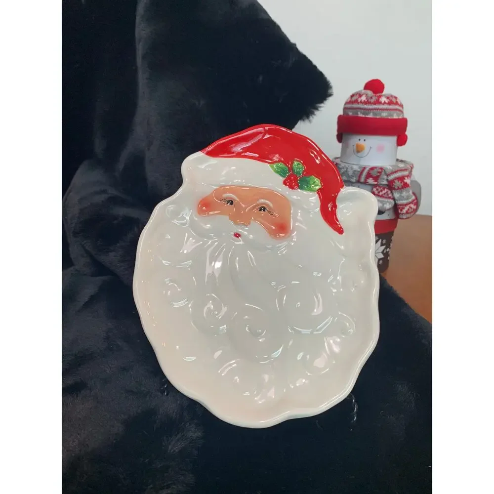 Pier One Santa plate, Dolomite